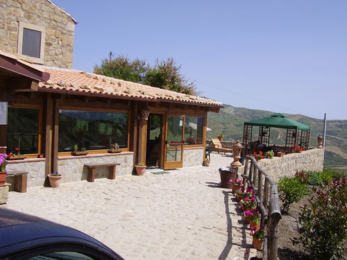 בית הארחה Cesarò 	Turismo Rurale Leanza מראה חיצוני תמונה